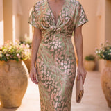 Kristina | Vestido elegante de tecido leve e fluido