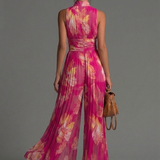 Macacão Serafina | Chiffon Plissado Floral Fúcsia