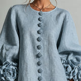 Vestido Mini Azul Pó Floral com Botões e Punhos Florais Marcantes