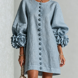 Vestido Mini Azul Pó Floral com Botões e Punhos Florais Marcantes