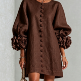 Vestido Mini Floral com Botões e Punhos Florais Marcantes