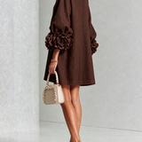 Vestido Mini Floral com Botões e Punhos Florais Marcantes