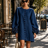 Vestido Mini de Manga Longa Floral Azul Marinho com Punhos Florais Marcantes (Edição de Manga Longa)