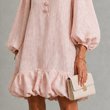 Vestido Mini com Botões Frontais em Floral Rosa e Mangas Bufantes
