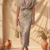 Kristina | Vestido elegante de tecido leve e fluido
