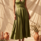 Marija | Elegante Vestido Midi Sem Alças