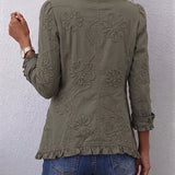 Kamberly | Casaco Utilitário Floral Bordado Boho-Chic com Babados